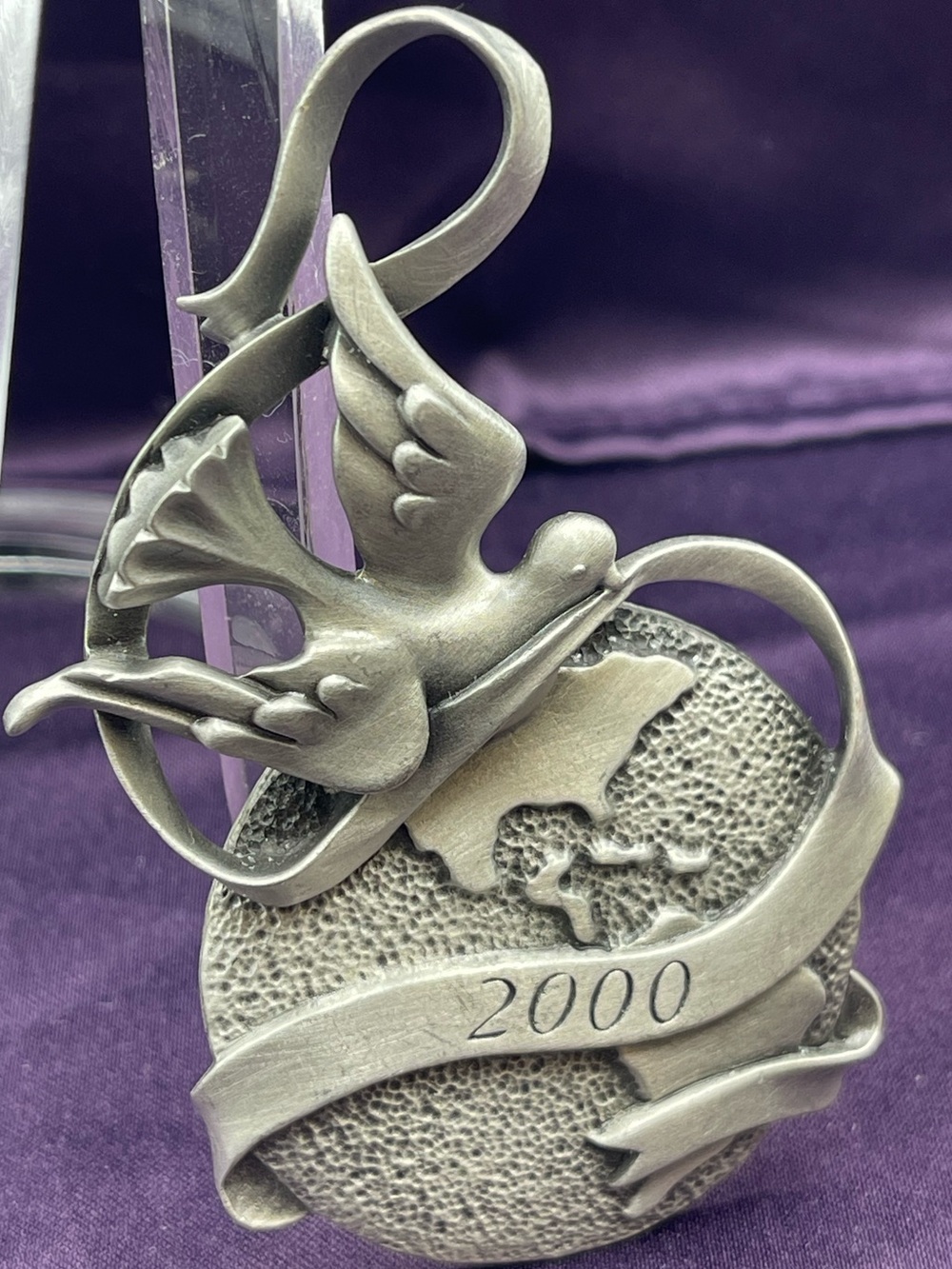 VTG Avon Annual Solid Pewter Ornament: “Year 2000” Peaceful Millennium with Dove
